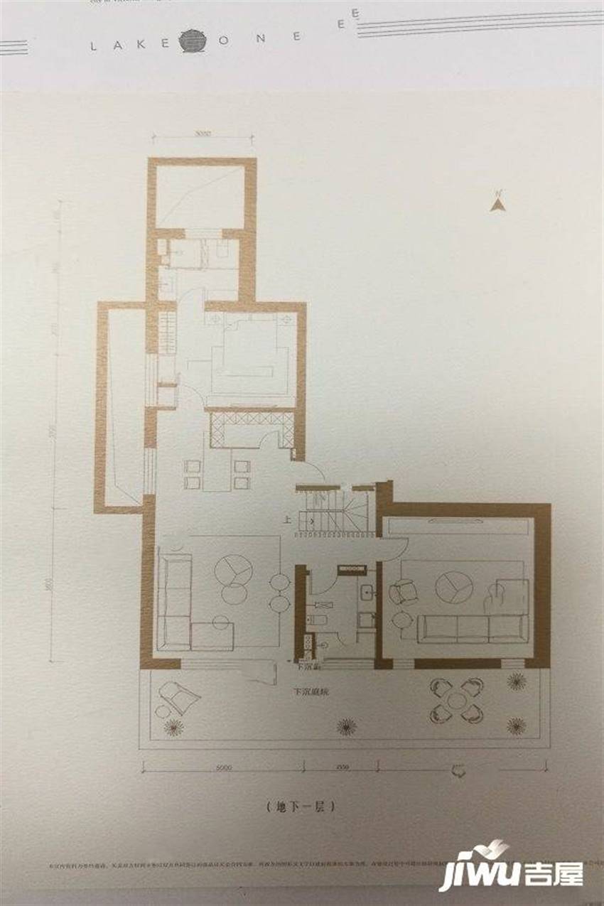 4室3厅4卫 382㎡